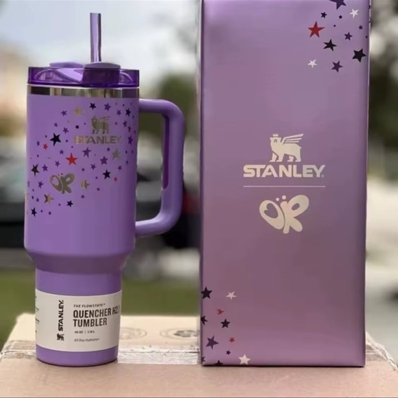 Stanley Lavender Olivia Rodrigo Tumbler with Handle. New in box - Picture 5 of 5